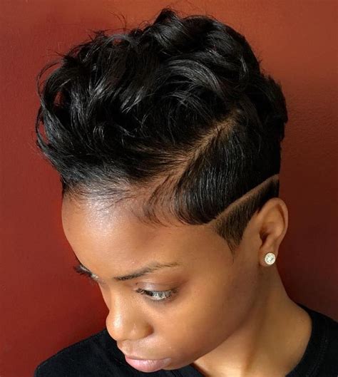 styles for short hair black